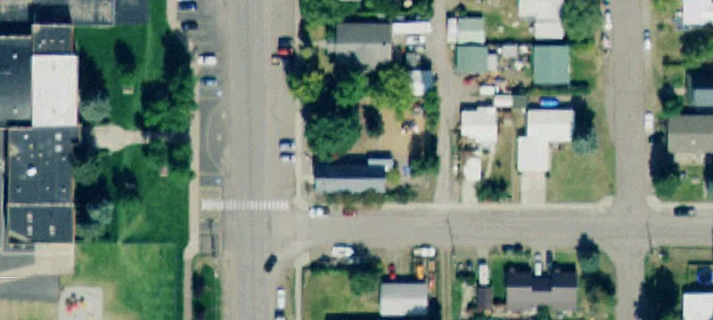 535 4th W Ave