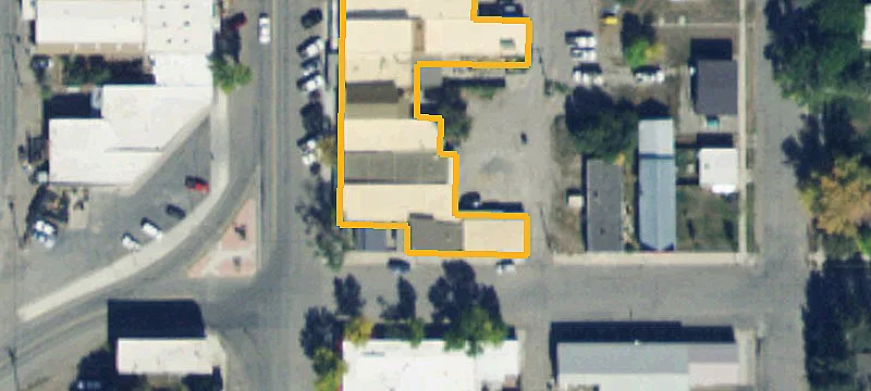 221 Main St