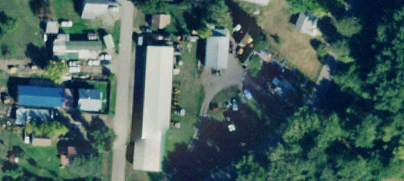 30 Riverside Dr