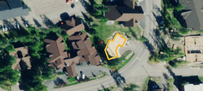 3832 Winter Ln