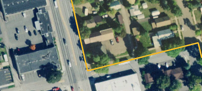 351 Main St
