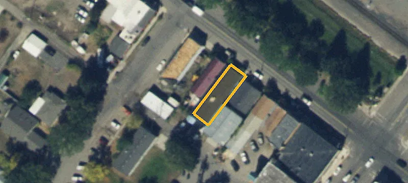122 Main St