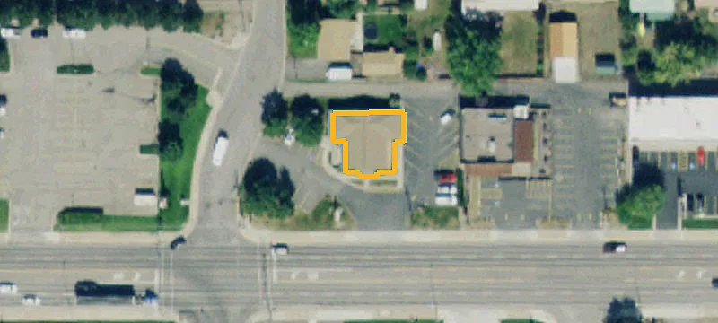 1123 9th W St