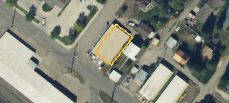 301 Railroad E Ave