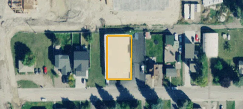 1317 2nd W St