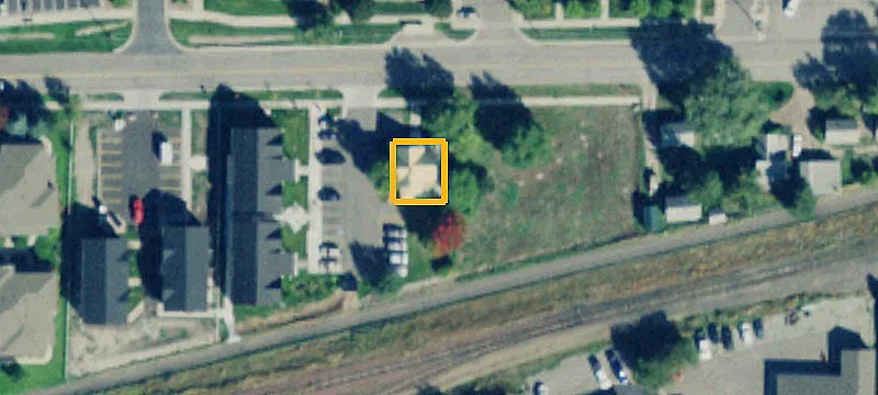 19 Appleway Dr