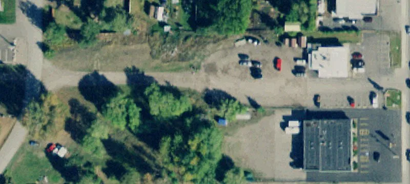 2046 Us Hwy 2nd E