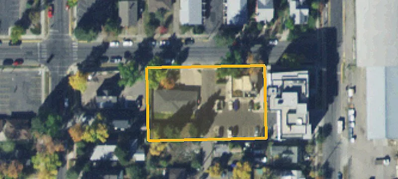 548 Babcock St