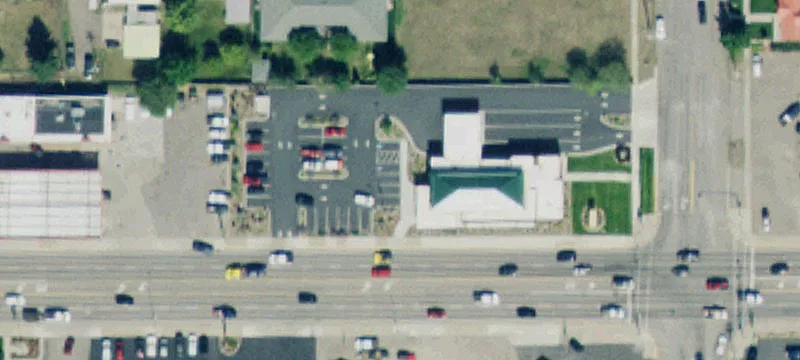 405 9th W St