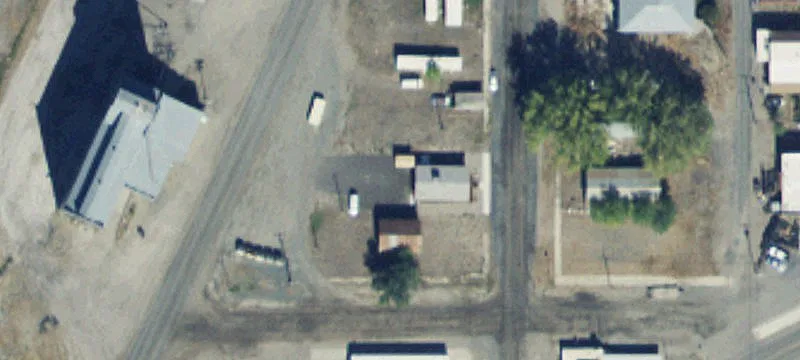 216 1st W Ave