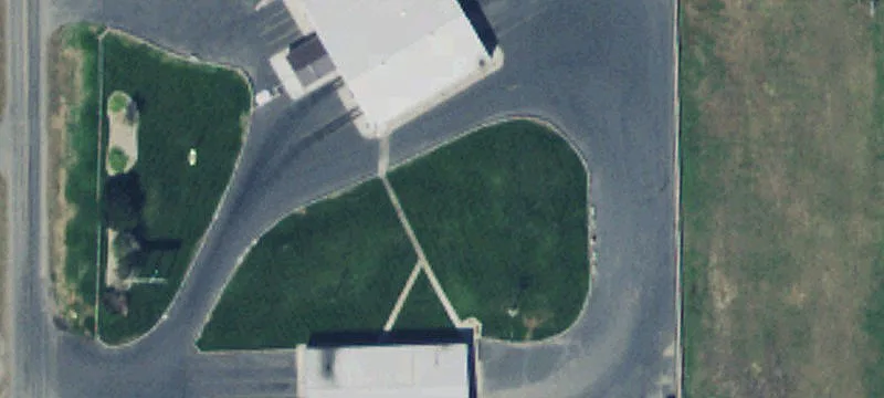 705 Johnson Ln