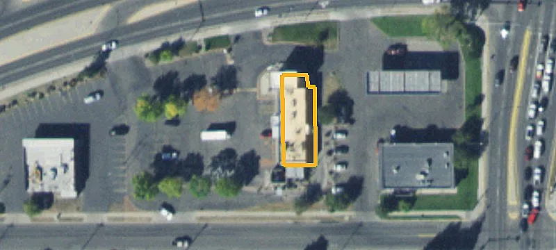 1922 Main St
