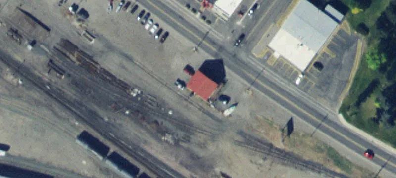 122 Main St