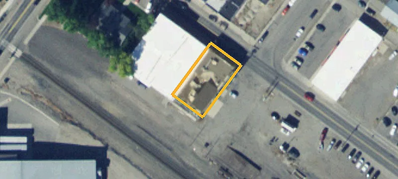 32 Main St