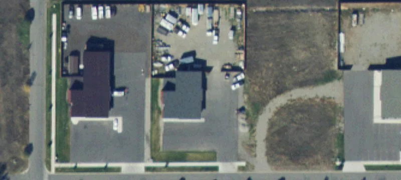 77 Riverway Rd