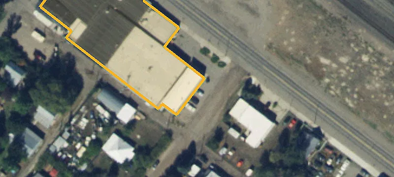 324 Main St
