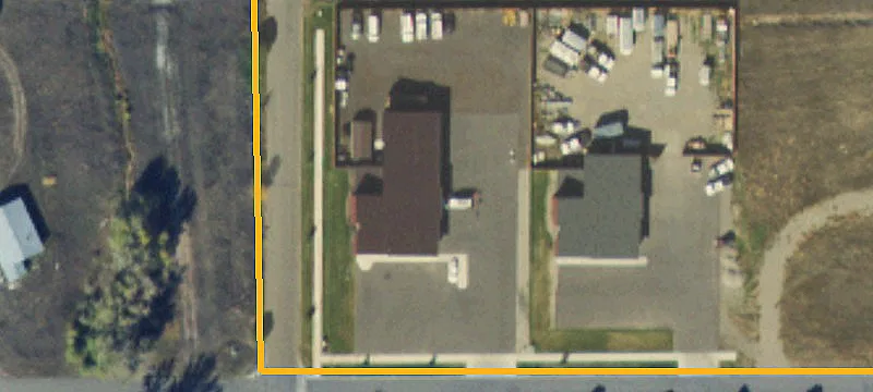 105 Riverway Rd