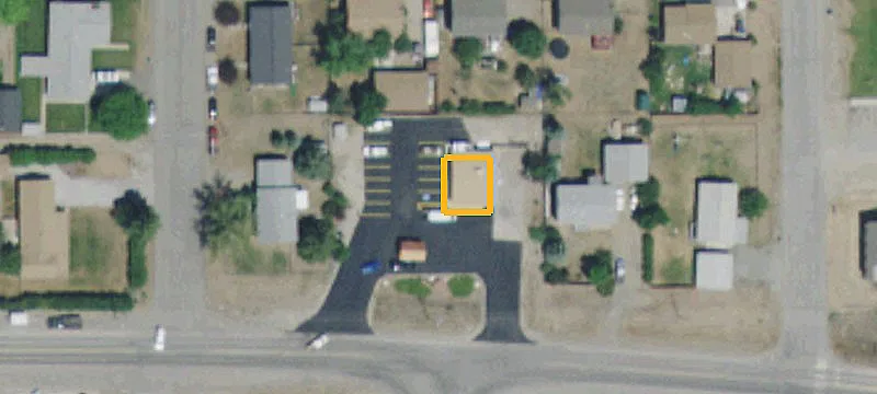 704 Main St