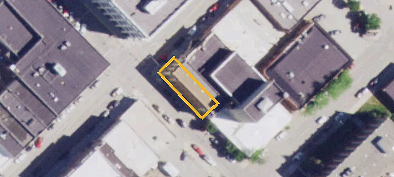 223 Main St