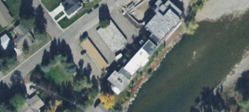 1011 Riv Dr