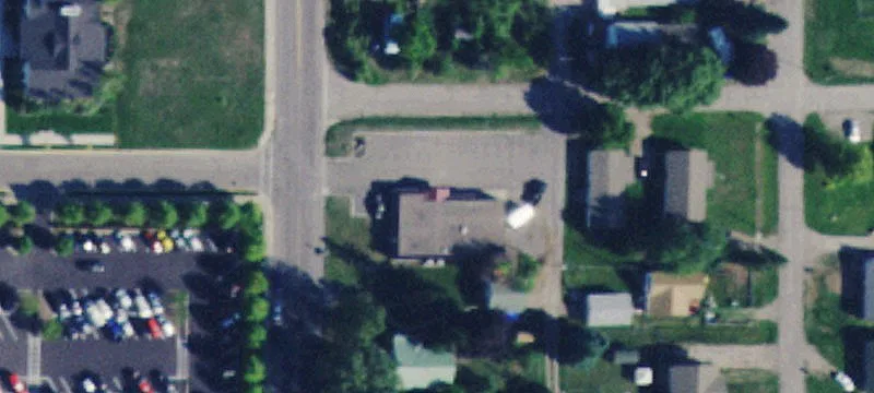 102 13th E Ave