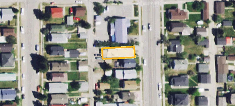 407 Broadway Ave