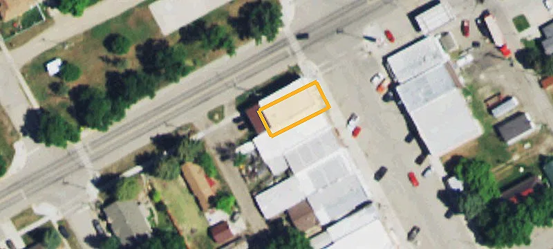 101 Main St