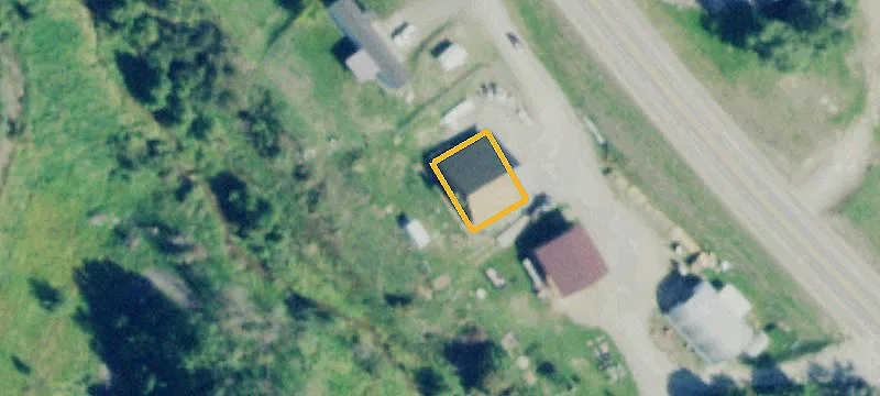 162 Riverside Dr