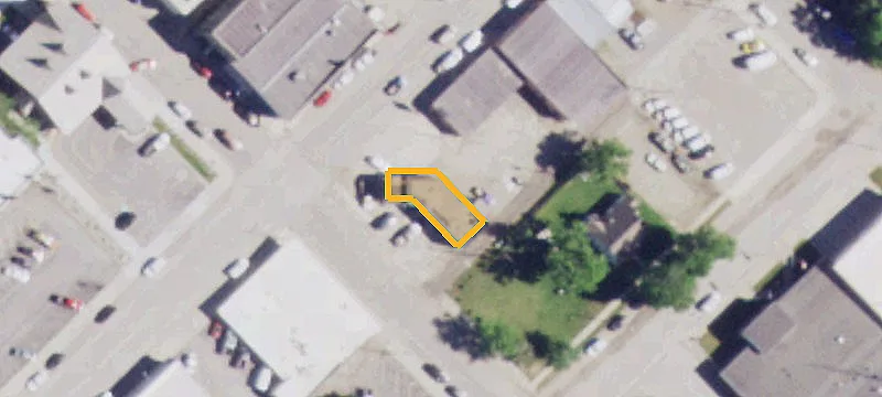 203 4th S Ave
