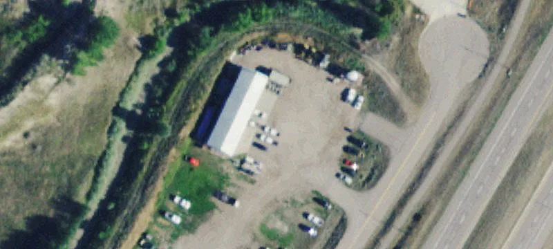 37505 Commerce Ln