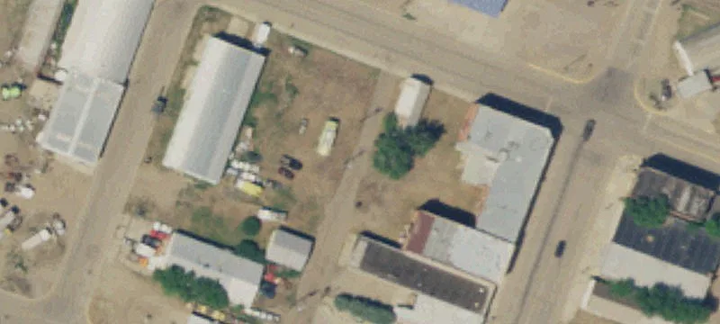 12 Central W Ave