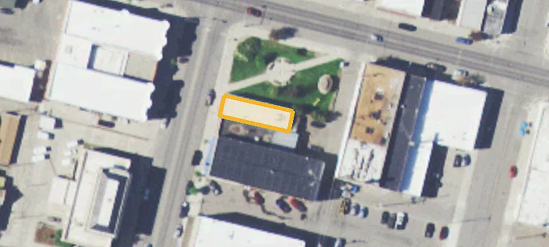 207 Main St
