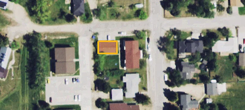 1105 White Ave