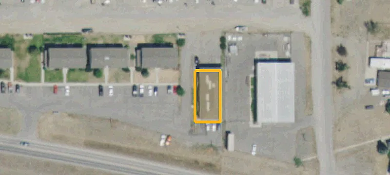 906 Main St