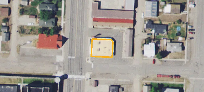 819 Main St