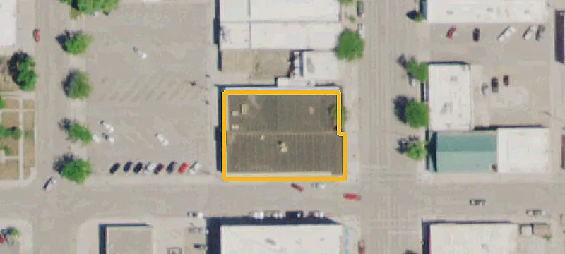 402 Ctr Ave