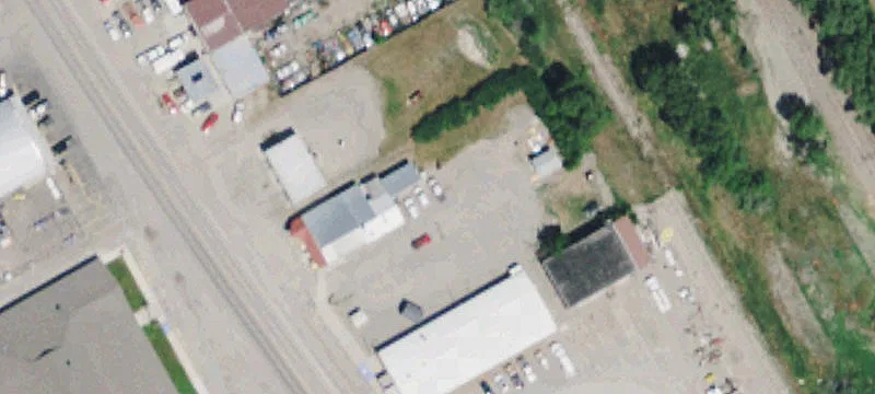 425 Main S Ave