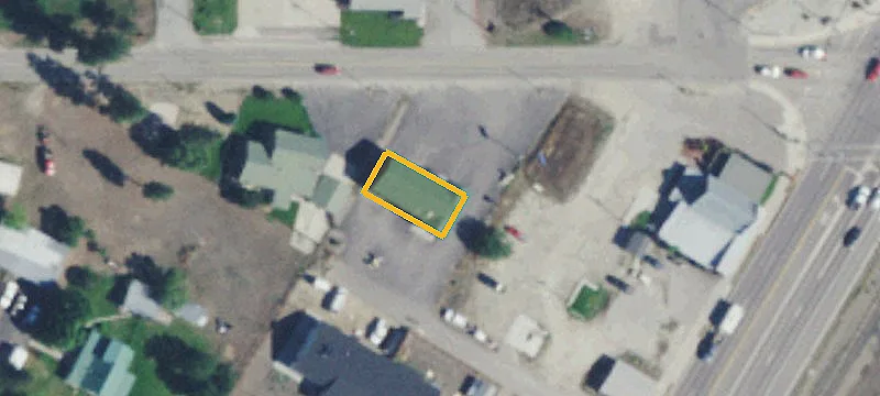 233 Holloway Ln