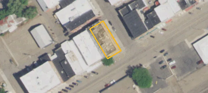 897 Main St