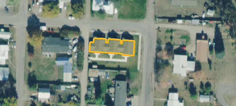 511 513th 515th 3rd E Ave