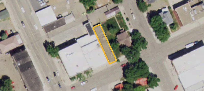 713 Pleasant St