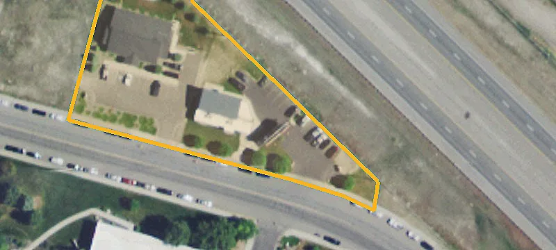 2748 Colonial Dr