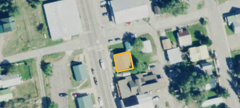 322 Dewey Ave