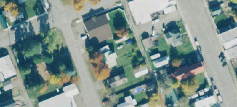 304 2nd St