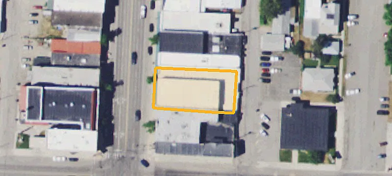 419 Main St