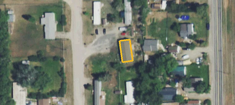 1403 Spg St