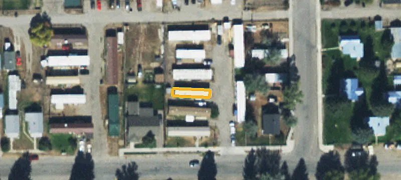 631 Thomsen Ave