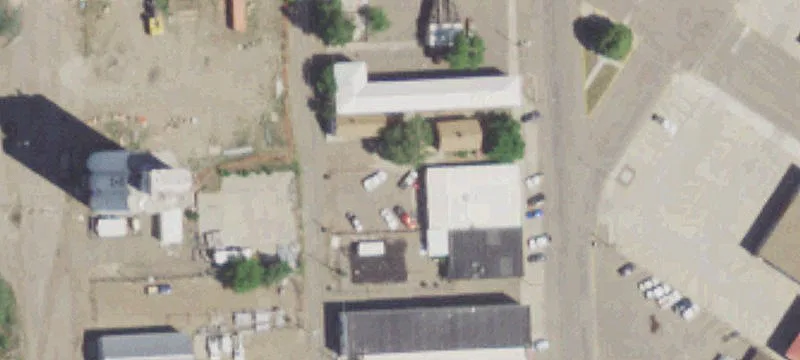 112 Douglas St