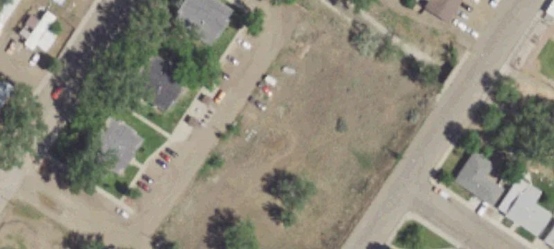 900 Sargent Ave