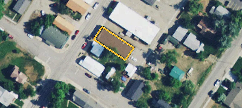 92 Woodard Ave